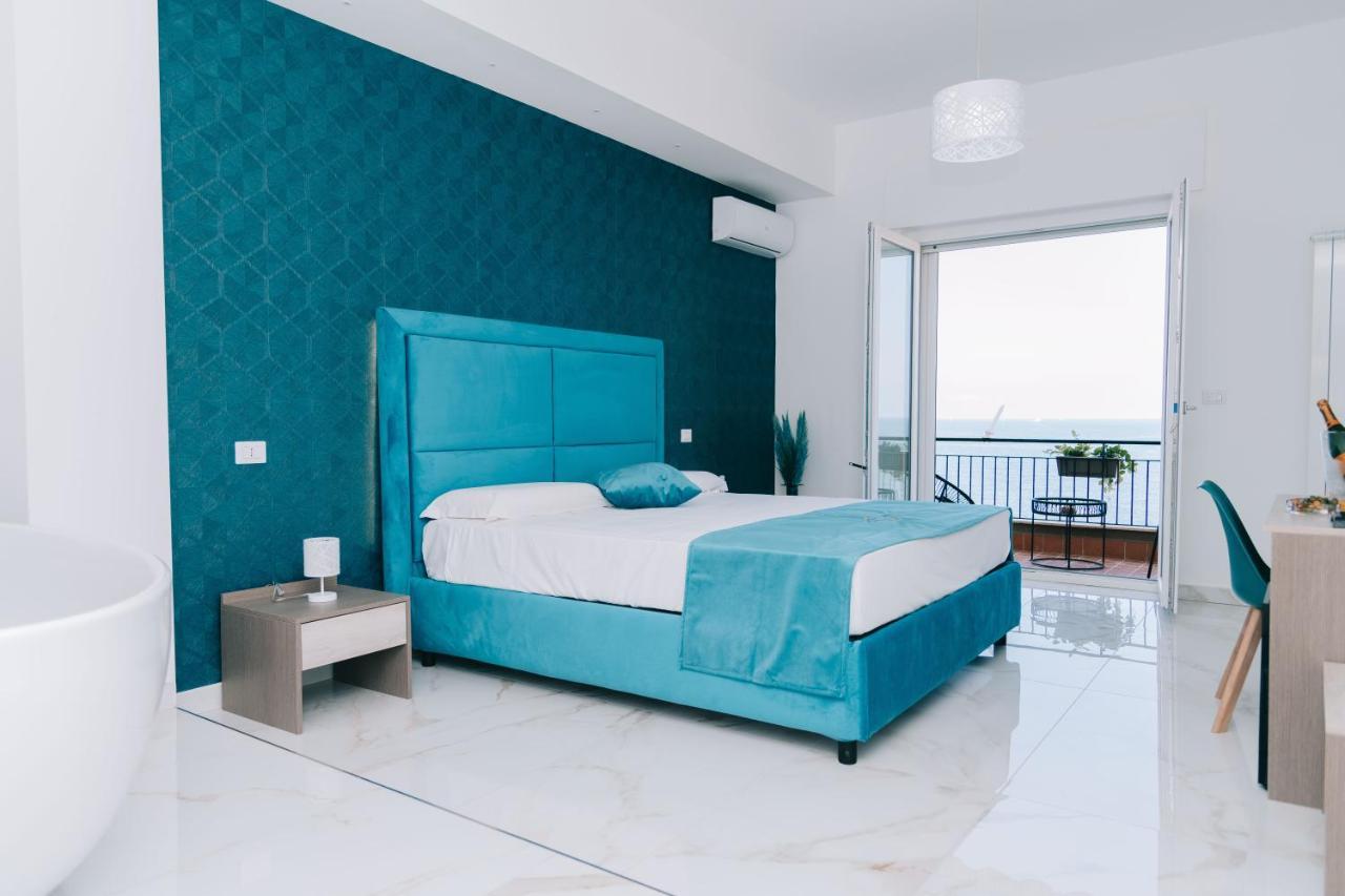 Frontemare Suite Castellammare di Stabia Exterior foto